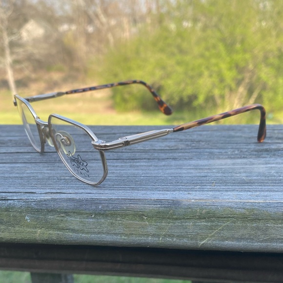 Luxottica frames Italy Gold electroplated Octagonal Metal Glasses 46[]17 125 - Picture 4 of 8